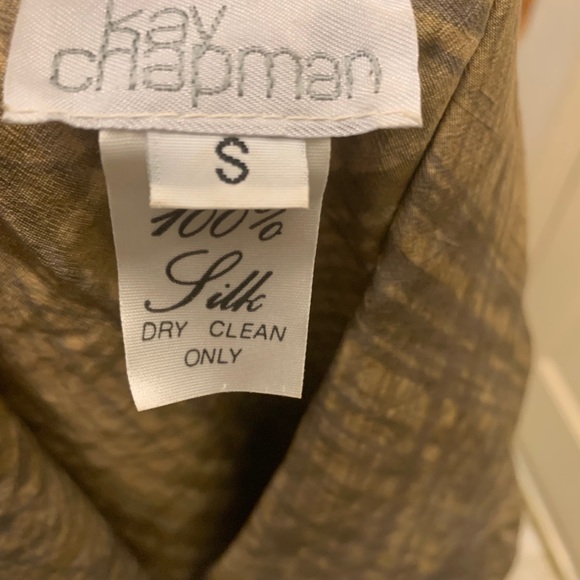 KAY CHAPMAN! (Art in design) 100% silk blouse. - Picture 5 of 5